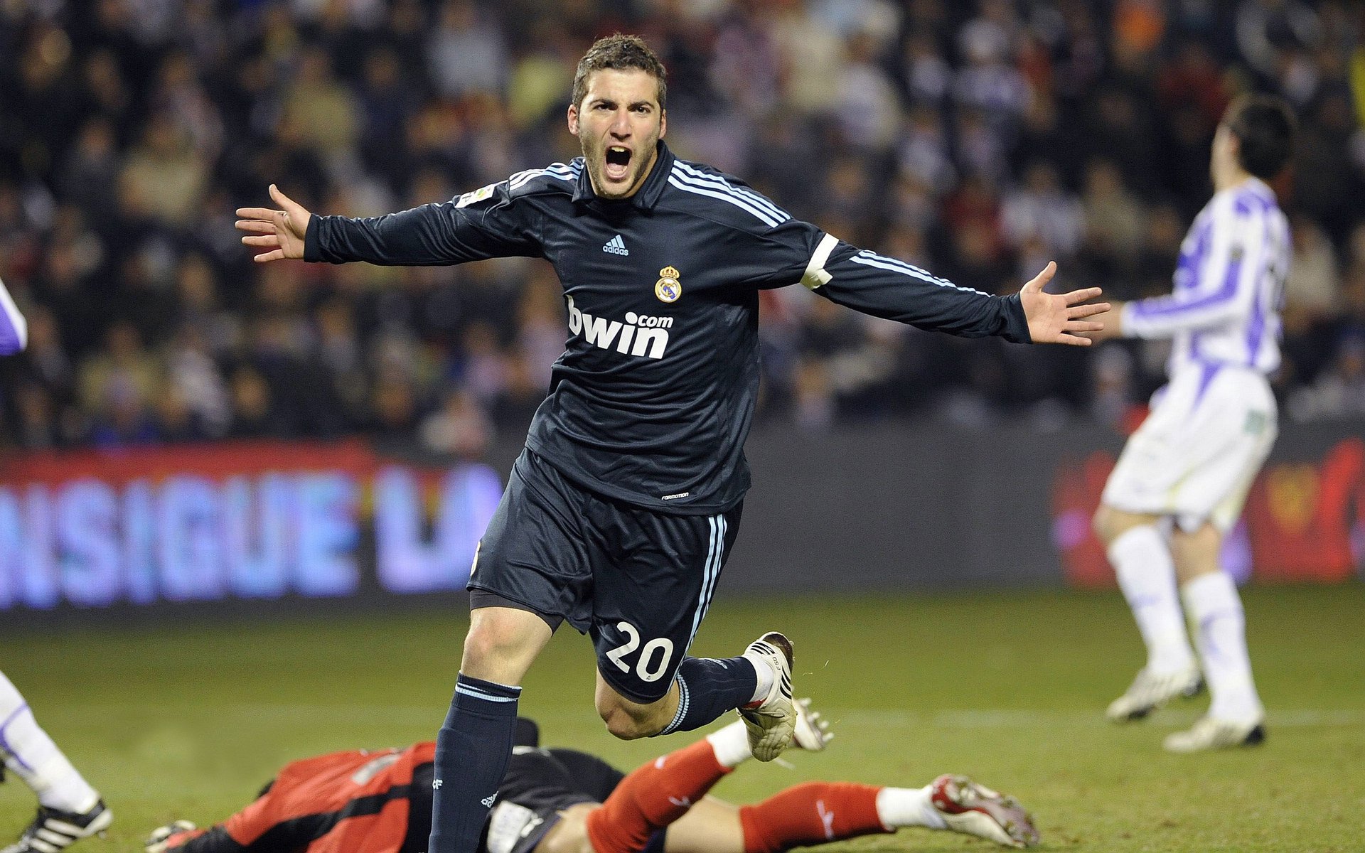 国米4-1击败凯拉特,继续高歌猛进朝着欧冠目标迈进,国米1+8